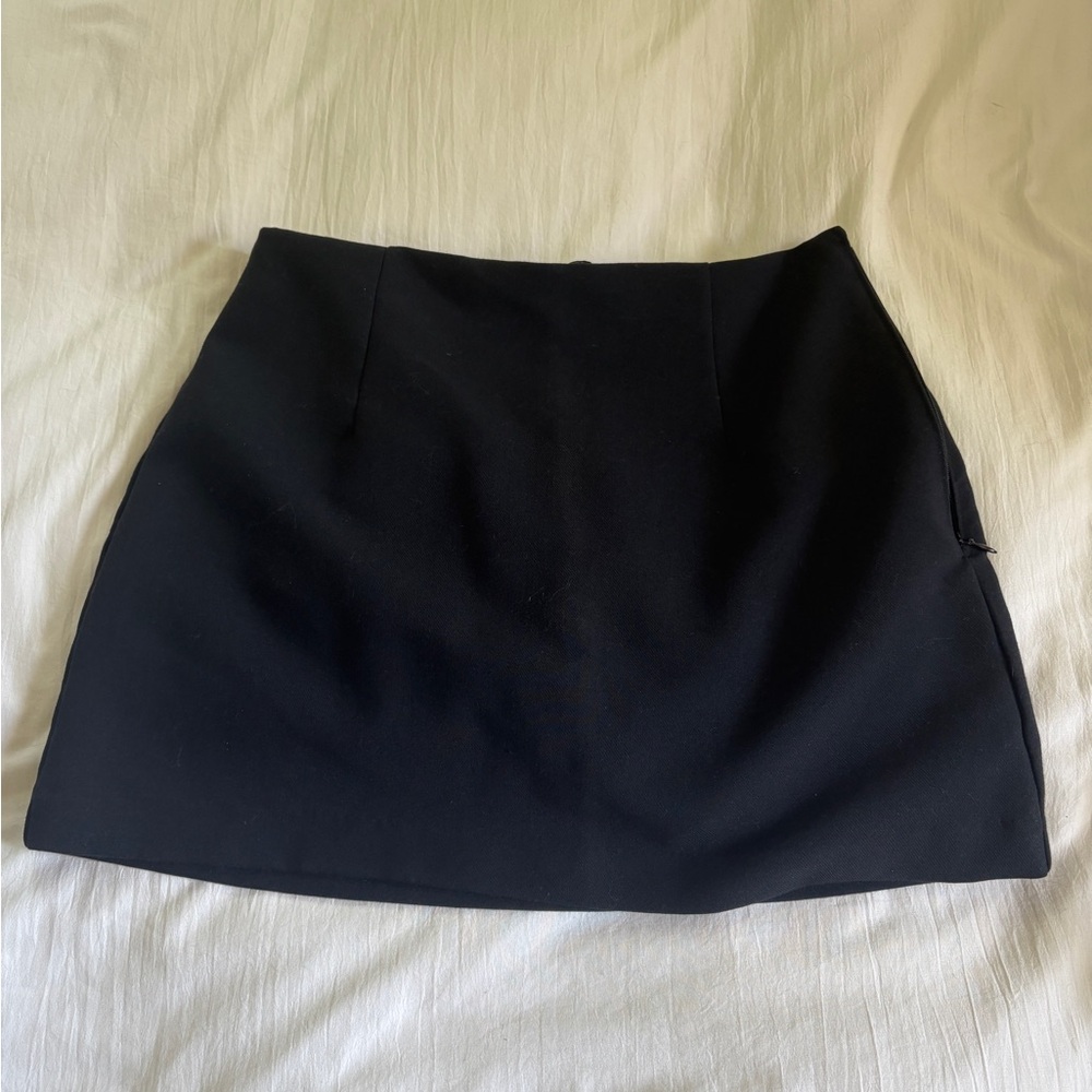 Abercrombie & Fitch Black A-Line Mini Skirt